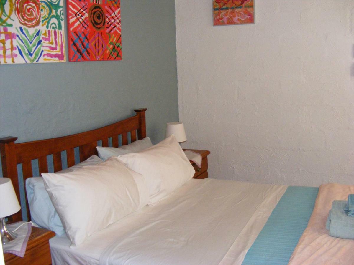 Trevalia Accommodation Penwortham Esterno foto