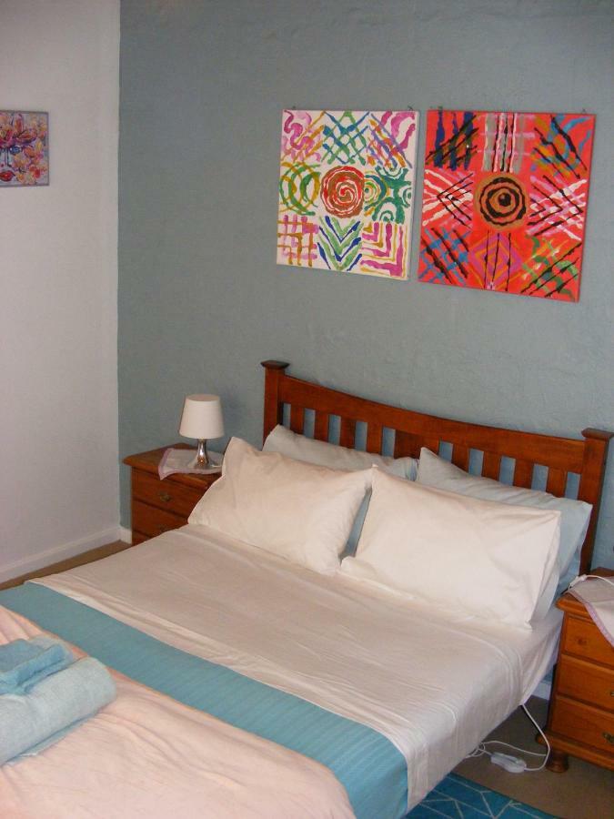 Trevalia Accommodation Penwortham Esterno foto
